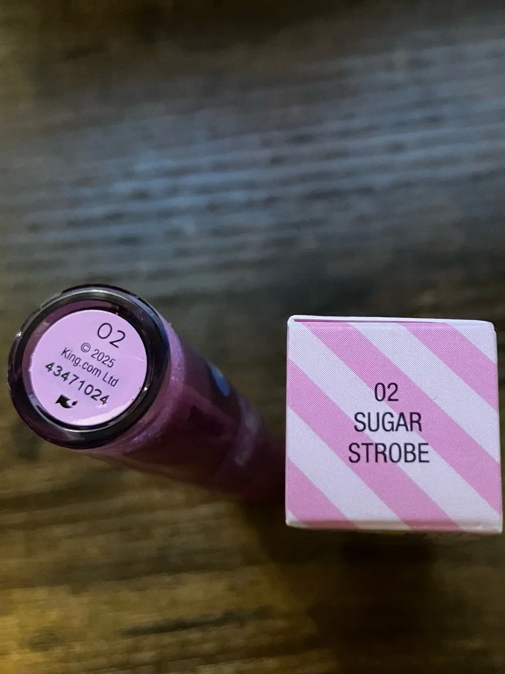 KIKO Milano x Candy Crush™ Sparkle Lip Gloss 02 Sugar Strobe